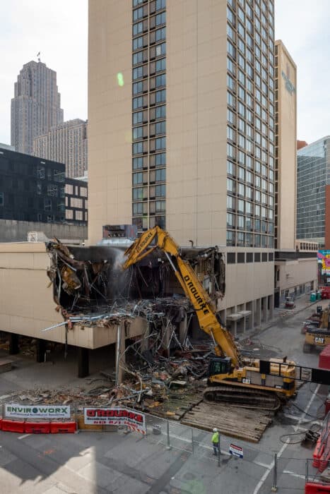 O'Rourke wrecking company tearing down and demolishing cincinnati building